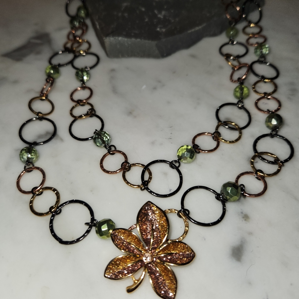 Vtg Joan Rivers With Magnetic Flower.  EUC
